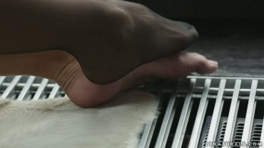Perv Mom Thigh Therapy Porn HD Videos - HQporner.com